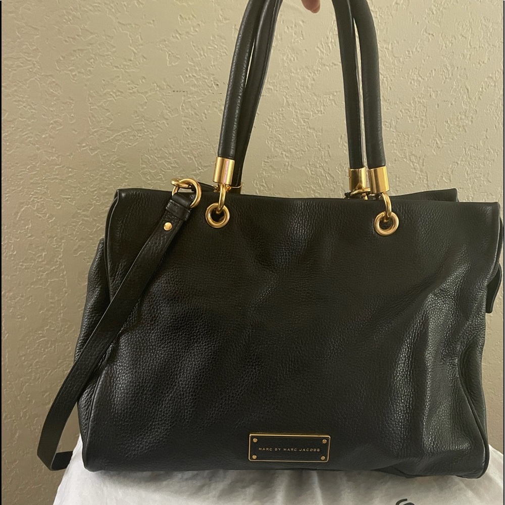 Marc by Marc Jacobs Too Hot to Handle Luxury Bentley Tote - Picture 3 of 5